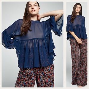 BCBGeneration Ruffle Flowy Cute BOHO Festival Top